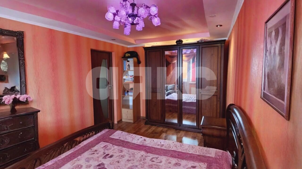 Фото №3: 2-комнатная квартира 56 м² - Фабричное, мкр. квартал Гагарина, 17