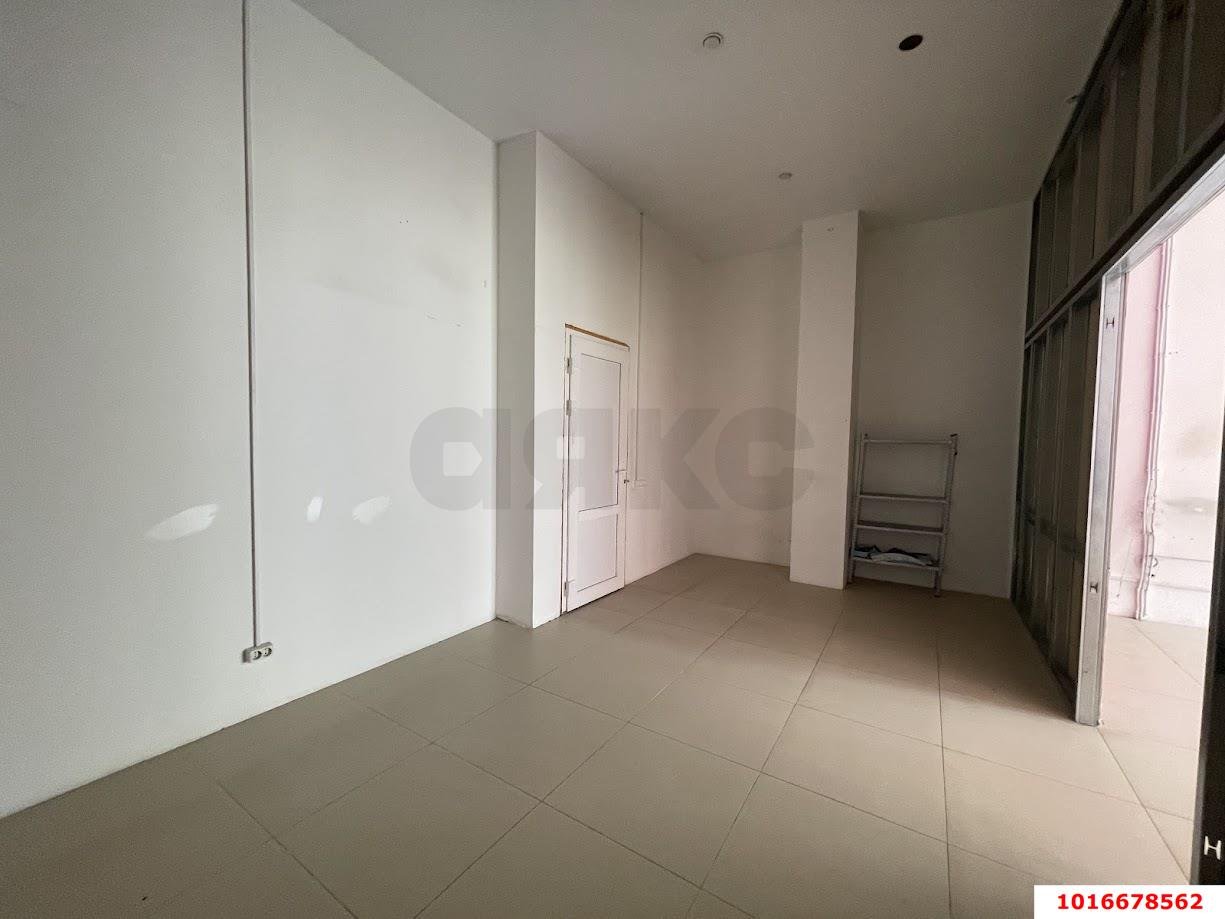 Фото №5: Коммерция 30 м² - Краснодар, жилой комплекс Альпы, Прикубанский внутригородской округ, мкр. Россинского, ул. Командорская, 6