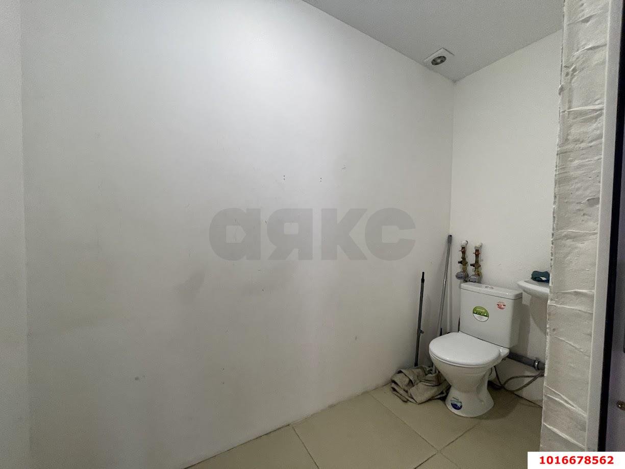 Фото №10: Коммерция 30 м² - Краснодар, жилой комплекс Альпы, Прикубанский внутригородской округ, мкр. Россинского, ул. Командорская, 6