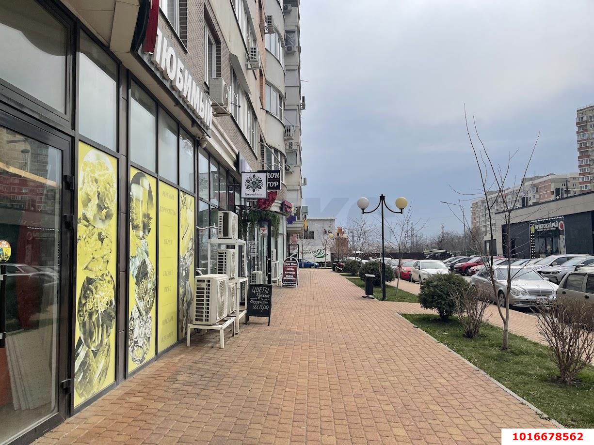 Фото №1: Коммерция 30 м² - Краснодар, жилой комплекс Альпы, Прикубанский внутригородской округ, мкр. Россинского, ул. Командорская, 6