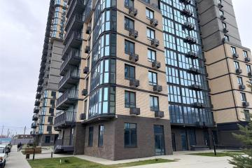 Фото №1: Коммерция 53 м² - Берёзовый, мкр. жилой комплекс Огурцы, ул. Целиноградская, 2И