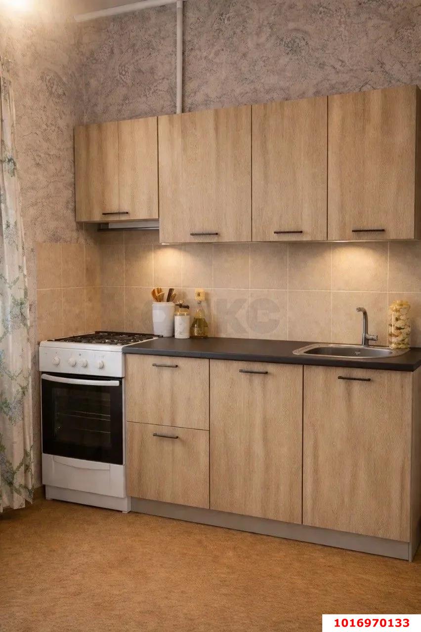 Фото №1: 2-комнатная квартира 43 м² - Краснодар, Центральный внутригородской округ, мкр. Черёмушки, ул. Айвазовского, 110