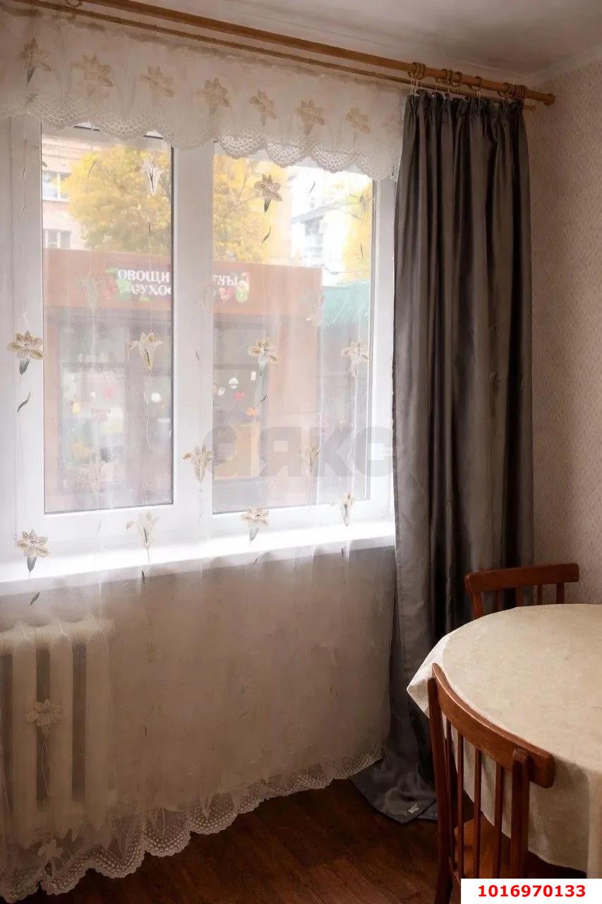 Фото №3: 2-комнатная квартира 43 м² - Краснодар, Центральный внутригородской округ, мкр. Черёмушки, ул. Айвазовского, 110