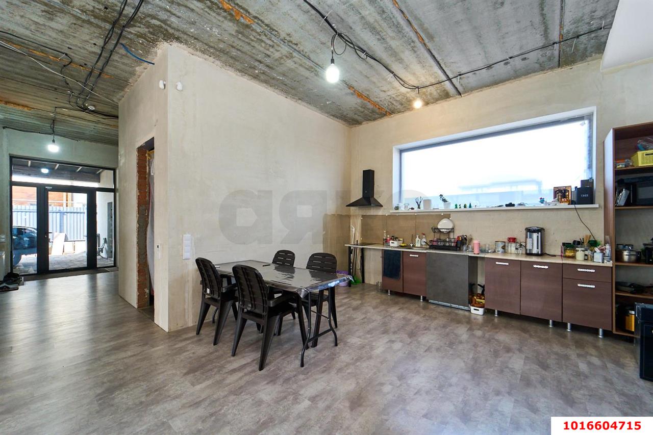 Фото №7: Дом 195 м² + 5 сот. - Краснодар, Прикубанский внутригородской округ, мкр. жилой комплекс Испания, ул. Мадридская, 32