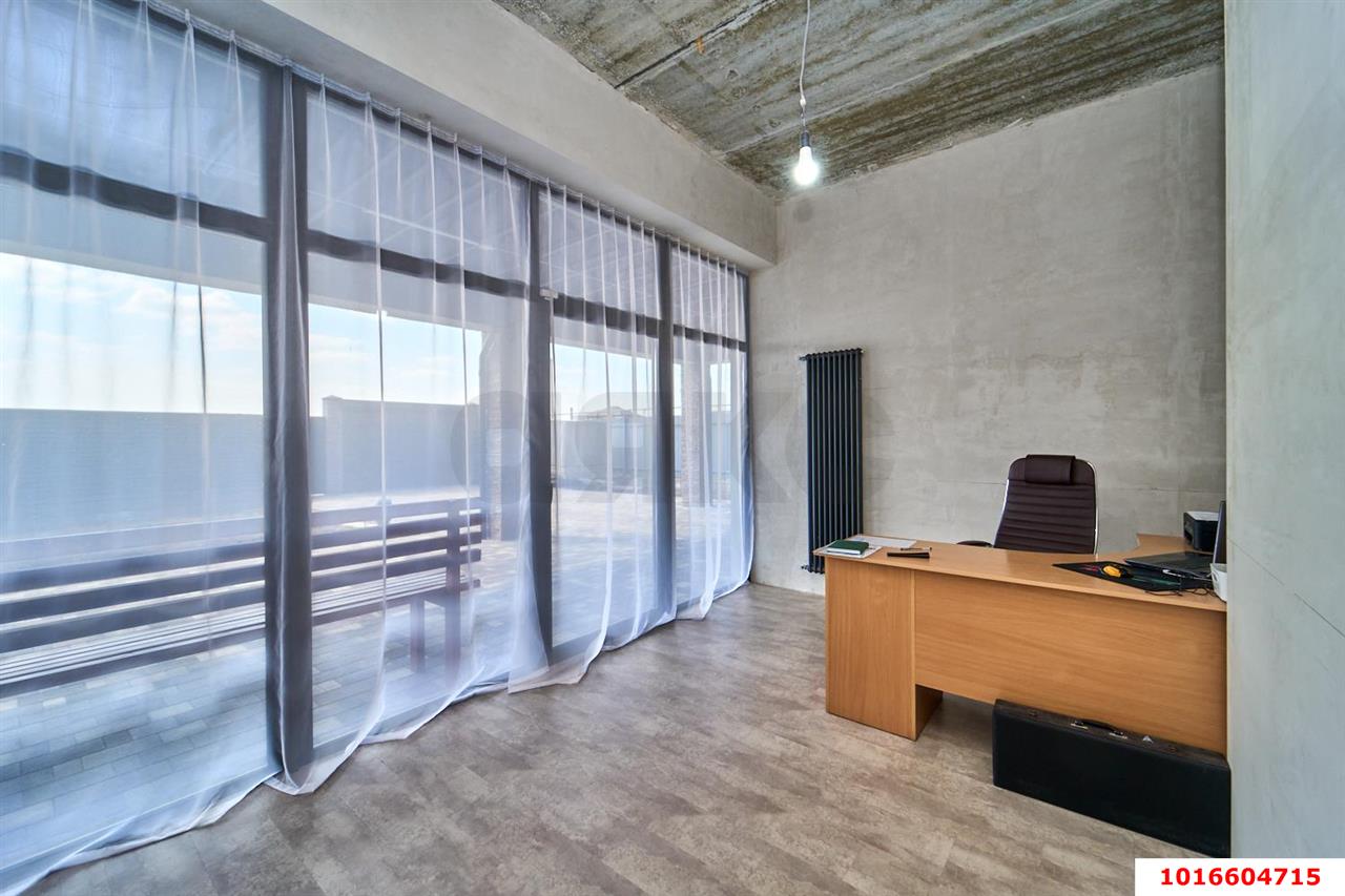 Фото №4: Дом 195 м² + 5 сот. - Краснодар, Прикубанский внутригородской округ, мкр. жилой комплекс Испания, ул. Мадридская, 32