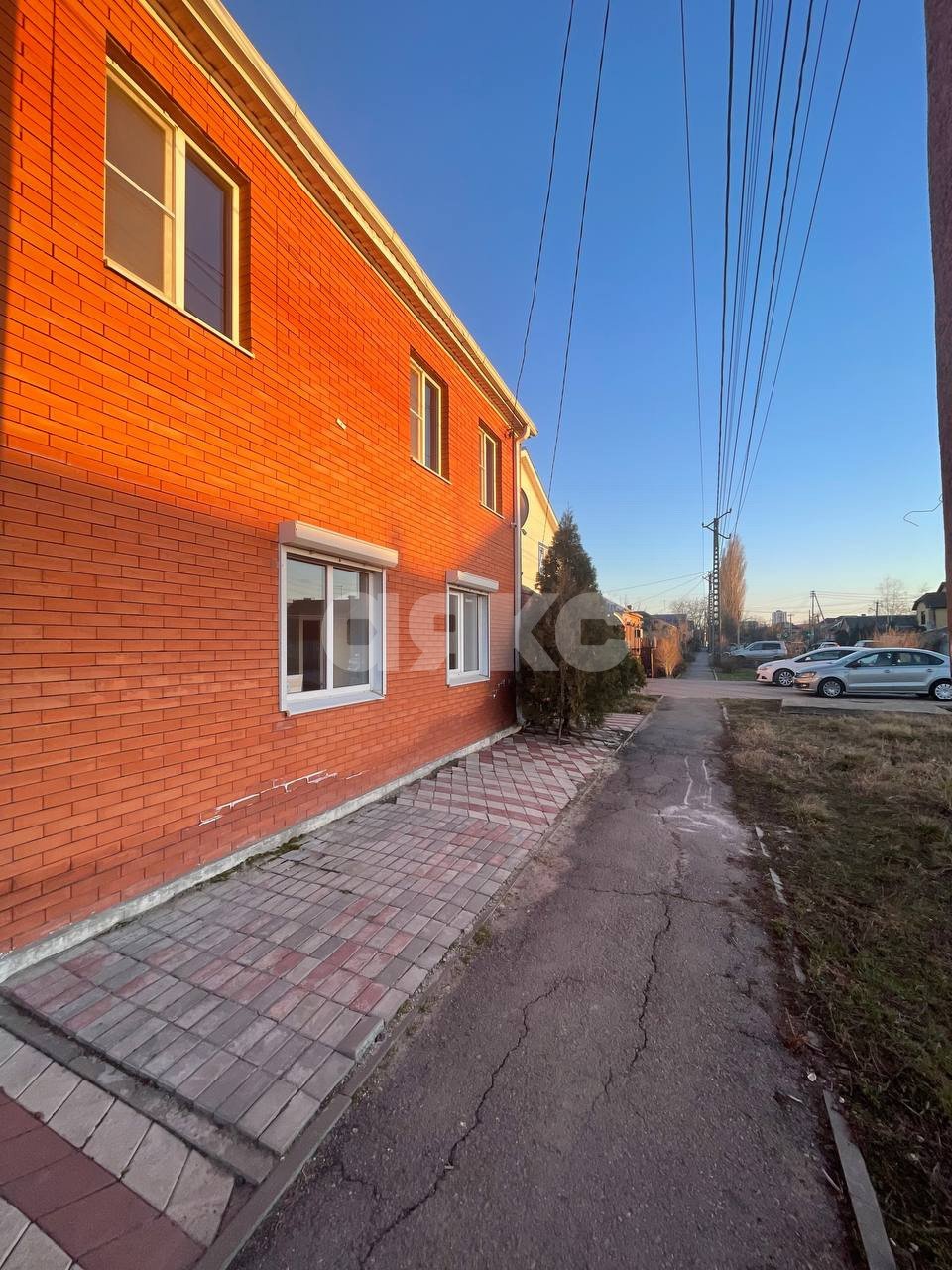Фото №4: Коммерция 140 м² - Батайск, ул. Ленинградская, 107А