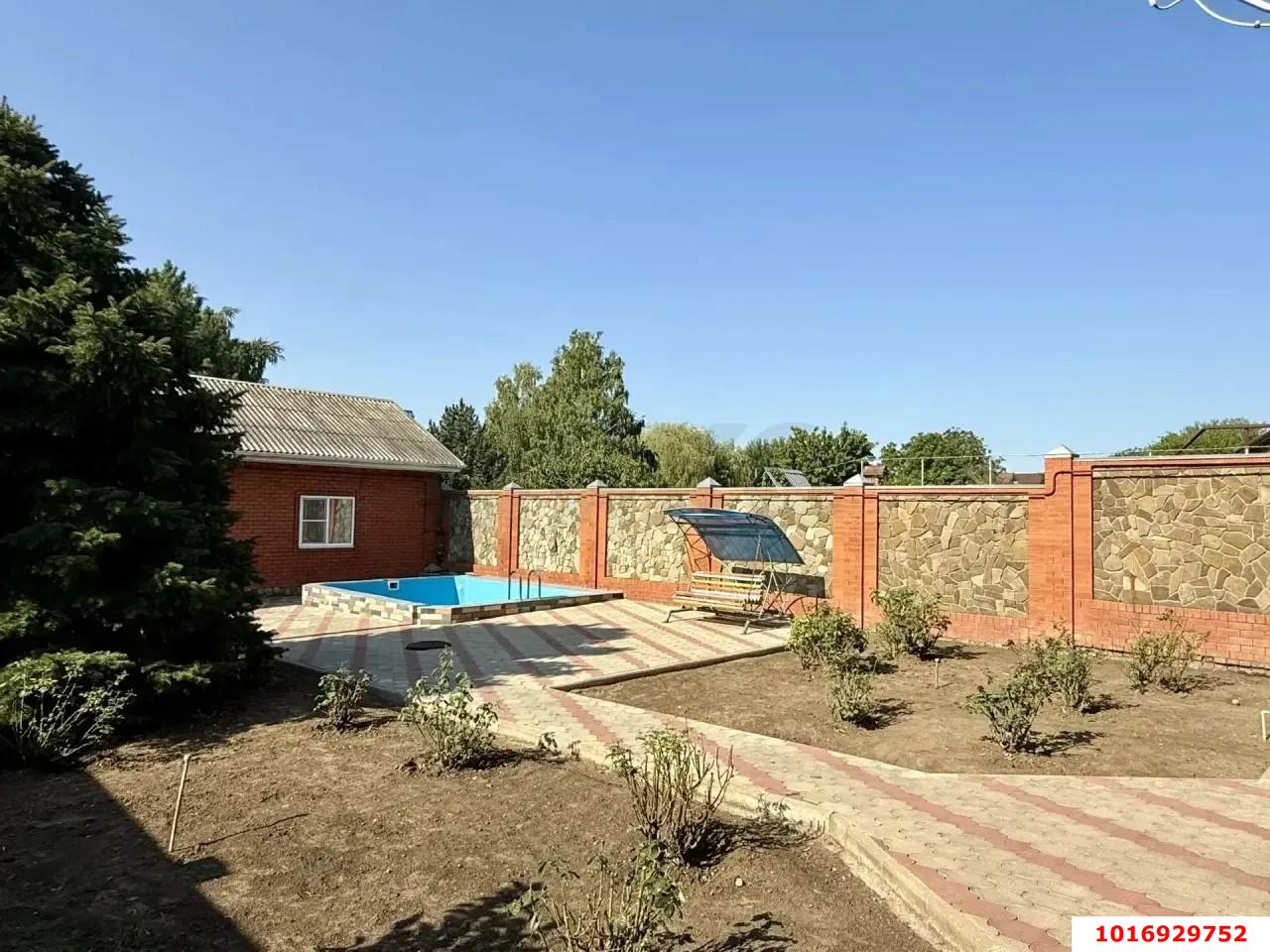 Фото №2: Дом 441 м² + 10.63 сот. - Динская, мкр. Солнечный