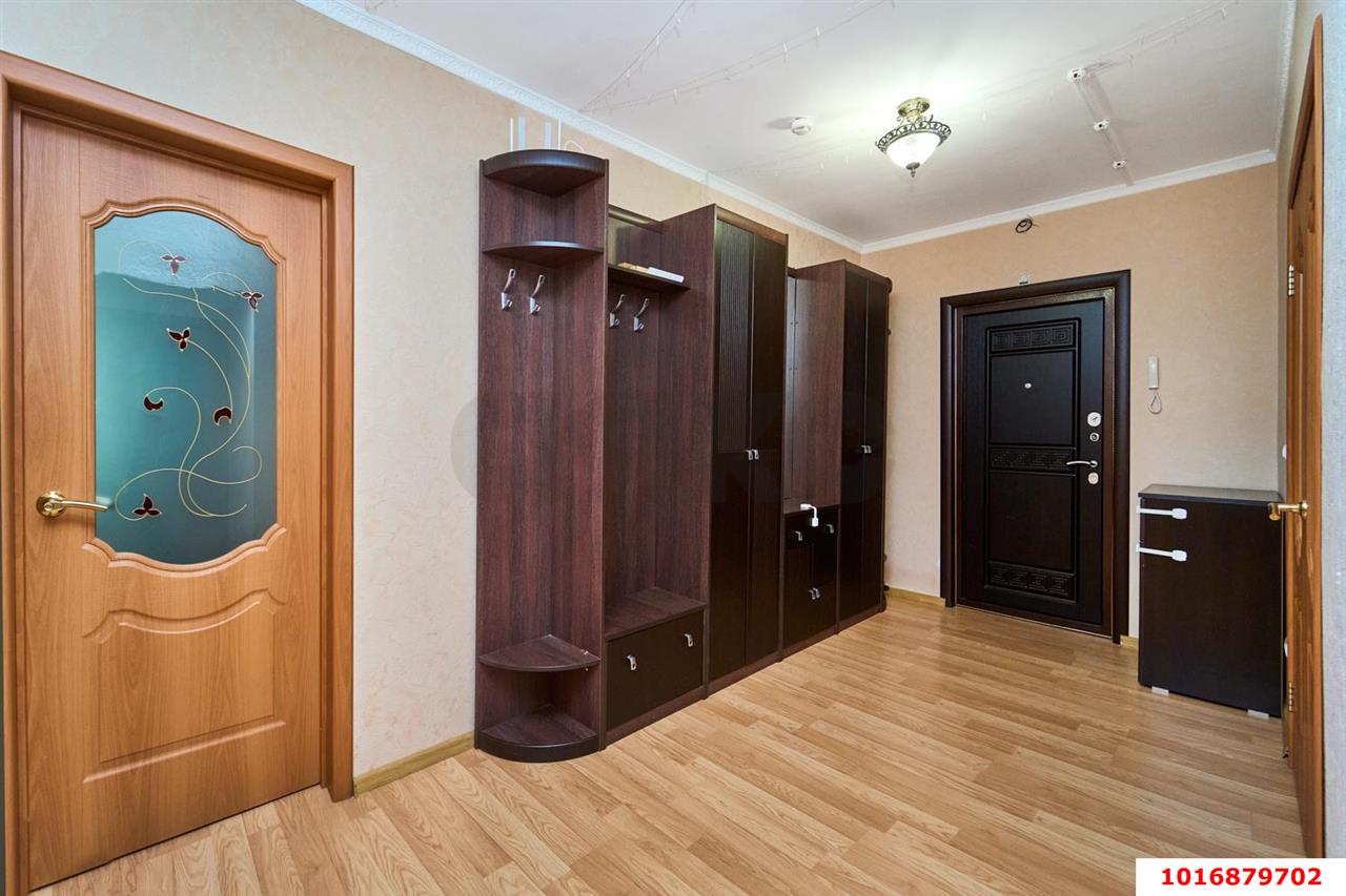 Фото №8: 2-комнатная квартира 72 м² - Краснодар, Западный внутригородской округ, Центральный внутригородской округ, мкр. Центральный, ул. Севастопольская, 6/1