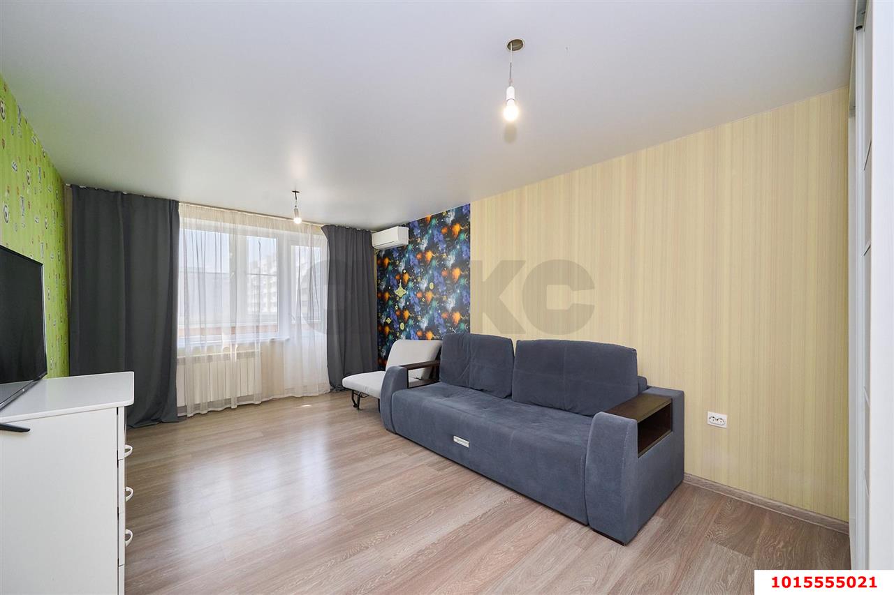 Фото №2: 1-комнатная квартира 34 м² - Краснодар, Западный внутригородской округ, мкр. Юбилейный, пр-кт Чекистов, 7/1