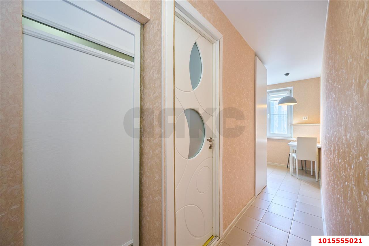 Фото №7: 1-комнатная квартира 34 м² - Краснодар, Западный внутригородской округ, мкр. Юбилейный, пр-кт Чекистов, 7/1