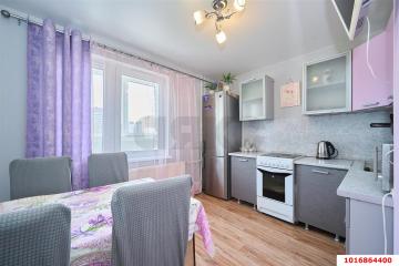 Фото №1: 2-комнатная квартира 62 м² - Краснодар, мкр. Восточно-Кругликовский, ул. им. Героя Яцкова И.В., 28