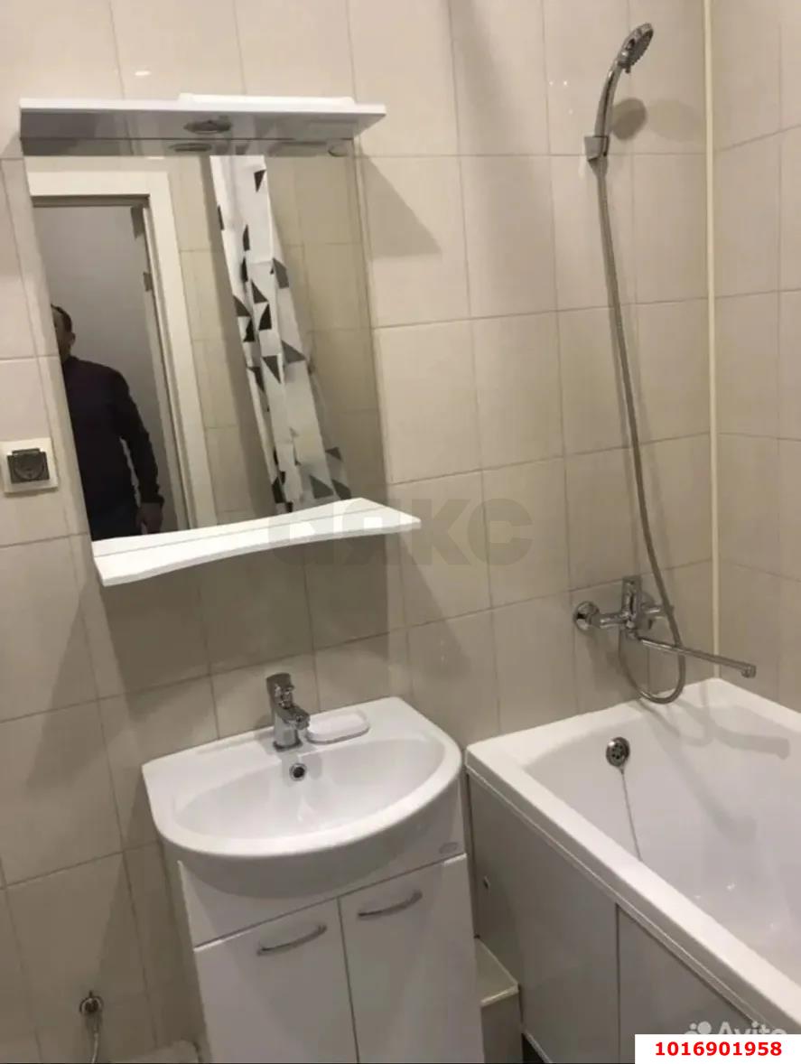 Фото №4: Студия 30 м² - Краснодар, Прикубанский внутригородской округ, мкр. Завод Измерительных Приборов, ул. Карякина