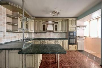 Фото №1: 2-комнатная квартира 75 м² - Краснодар, мкр. Центральный, ул. имени Пушкина, 5