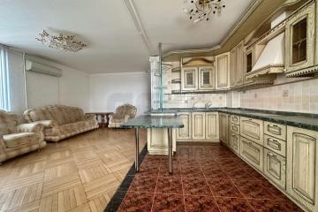 Фото №4: 2-комнатная квартира 75 м² - Краснодар, мкр. Центральный, ул. имени Пушкина, 5