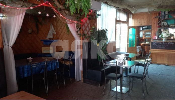 Фото №4: Коммерция 500 м² - Ялта, ул. Пушкина