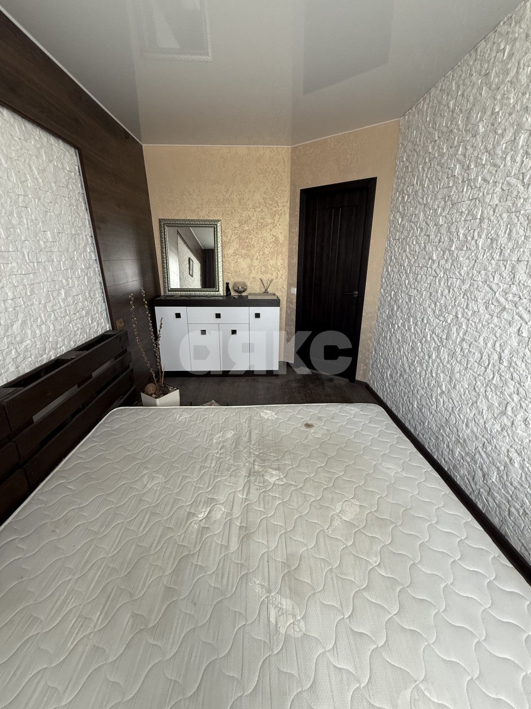 Фото №4: 2-комнатная квартира 45 м² - Мариуполь, Жовтневый, Западный, мкр. 23-й, ул. Урицкого, 97