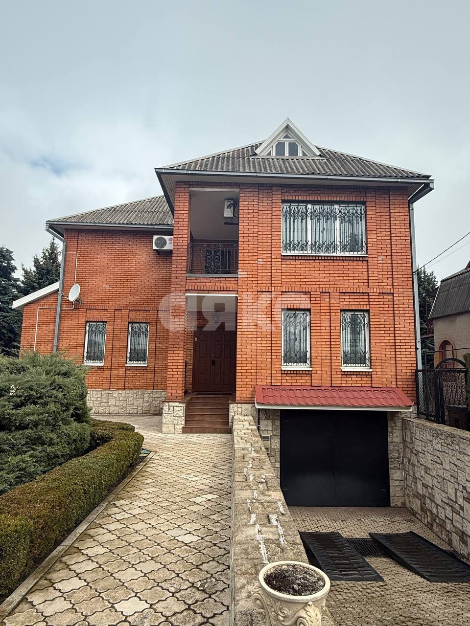 Фото №1: Дом 11 м² + 11 сот. - Мариуполь, Приморский, п. Кировка, ул. Лазарева, 61