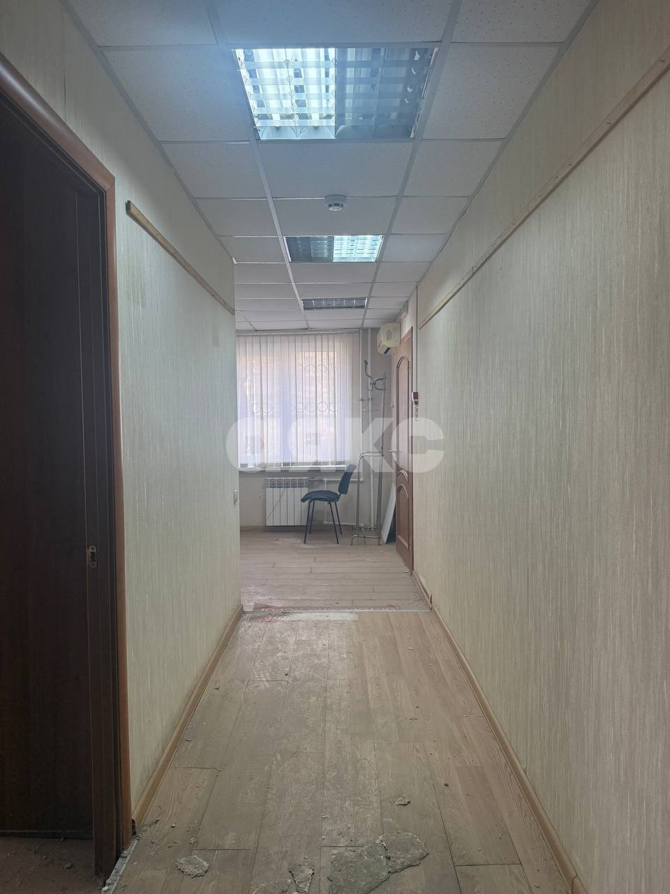 Фото №4: Коммерция 71 м² - Мариуполь, р. Жовтневый, пр-кт Металлургов, 96