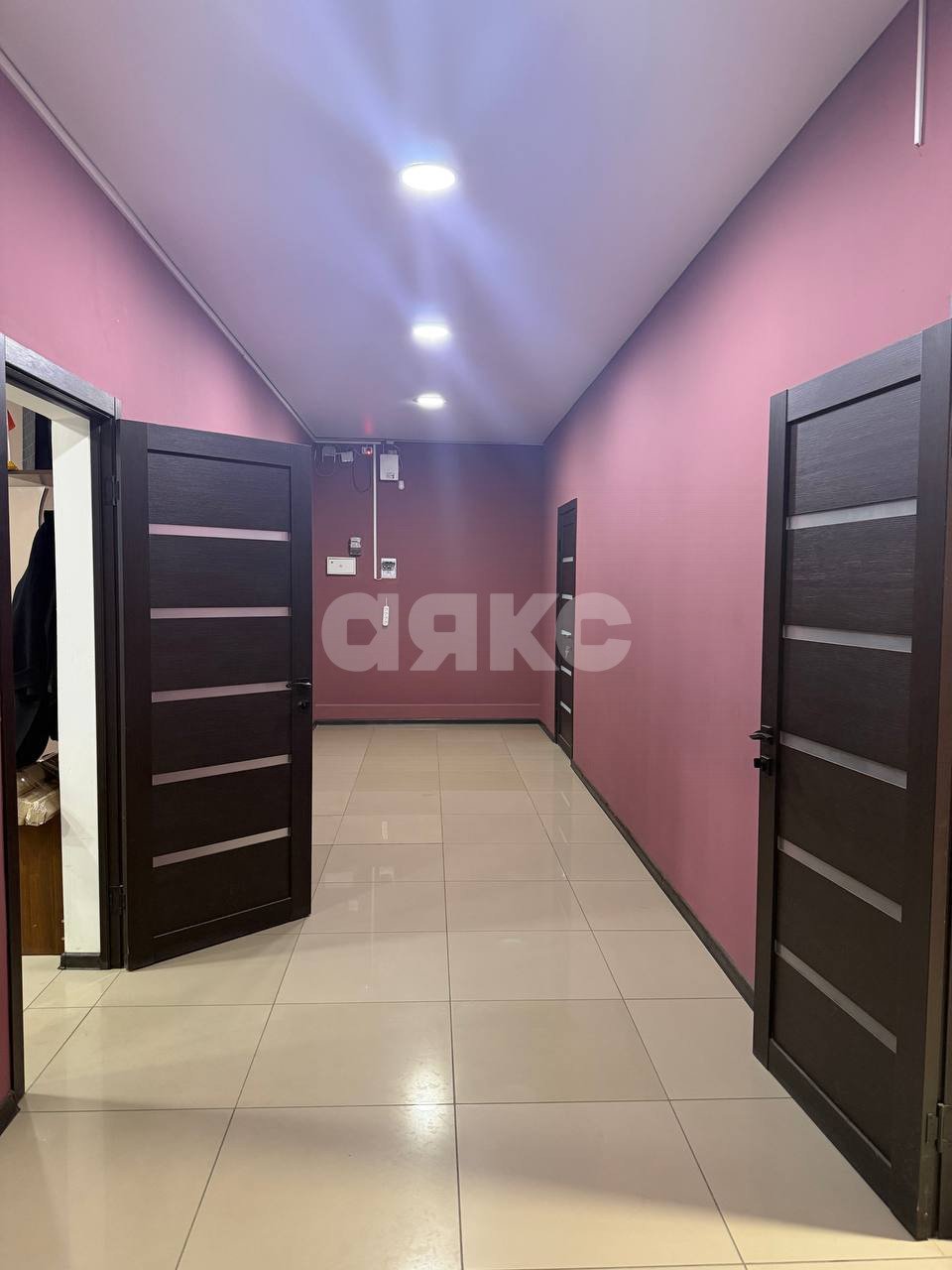 Фото №4: Коммерция 120 м² - Мариуполь, р. Жовтневый, б-р Богдана Хмельницкого