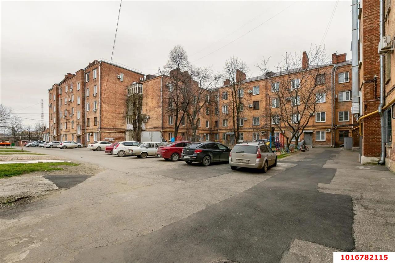 Фото №2: 3-комнатная квартира 64 м² - Краснодар, Центральный внутригородской округ, мкр. Центральный, ул. Митрофана Седина, 2