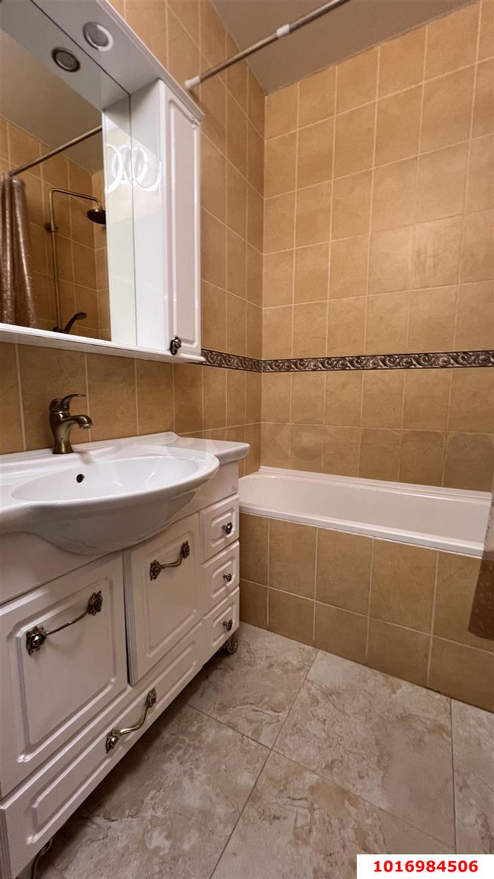 Фото №12: 2-комнатная квартира 65 м² - Краснодар, Прикубанский внутригородской округ, мкр. Краевая Клиническая Больница, ул. Восточно-Кругликовская, 76/4