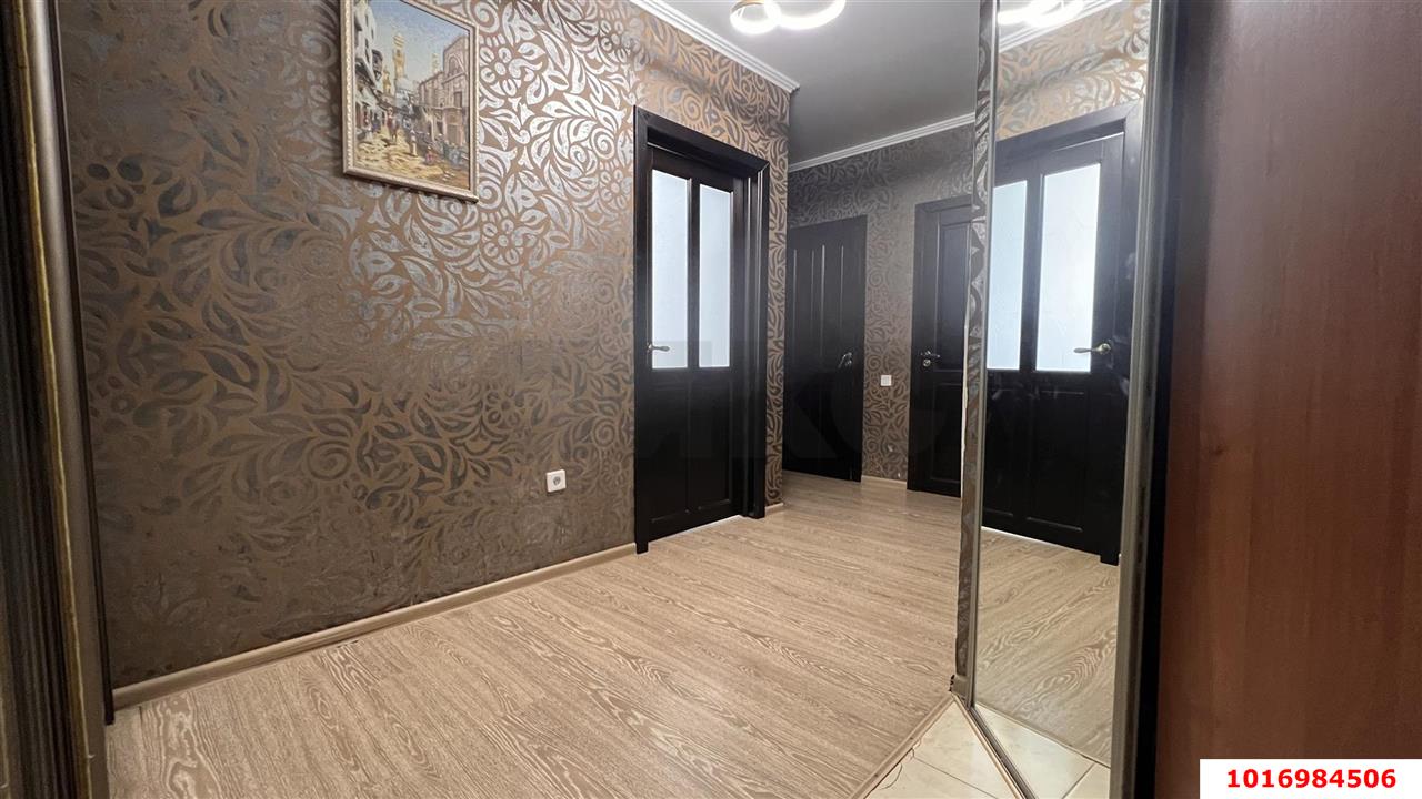 Фото №15: 2-комнатная квартира 65 м² - Краснодар, Прикубанский внутригородской округ, мкр. Краевая Клиническая Больница, ул. Восточно-Кругликовская, 76/4