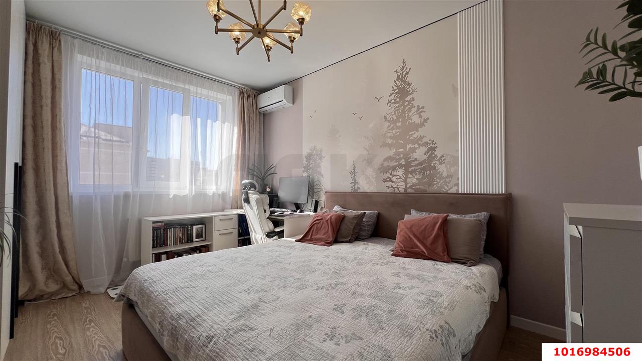 Фото №6: 2-комнатная квартира 65 м² - Краснодар, Прикубанский внутригородской округ, мкр. Краевая Клиническая Больница, ул. Восточно-Кругликовская, 76/4