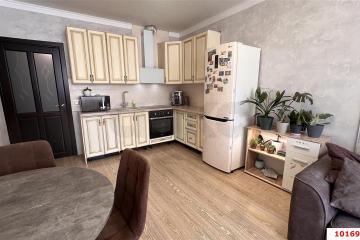 Фото №3: 2-комнатная квартира 65 м² - Краснодар, мкр. Краевая Клиническая Больница, ул. Восточно-Кругликовская, 76/4