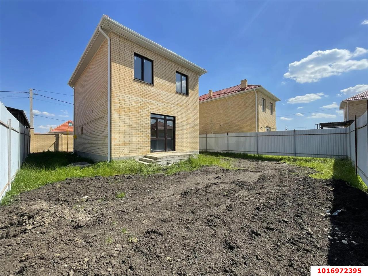 Фото №3: Дом 121 м² + 3.19 сот. - Южный, п. коттеджный  Южная столица, пер. 2-й Новокубанский, 12