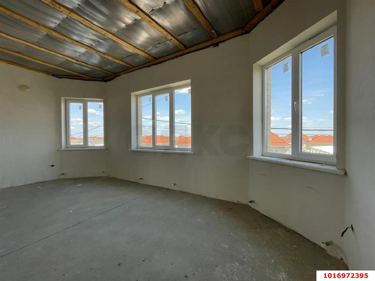 Фото №13: Дом 121 м² + 3.19 сот. - Южный, п. коттеджный  Южная столица, пер. 2-й Новокубанский, 12