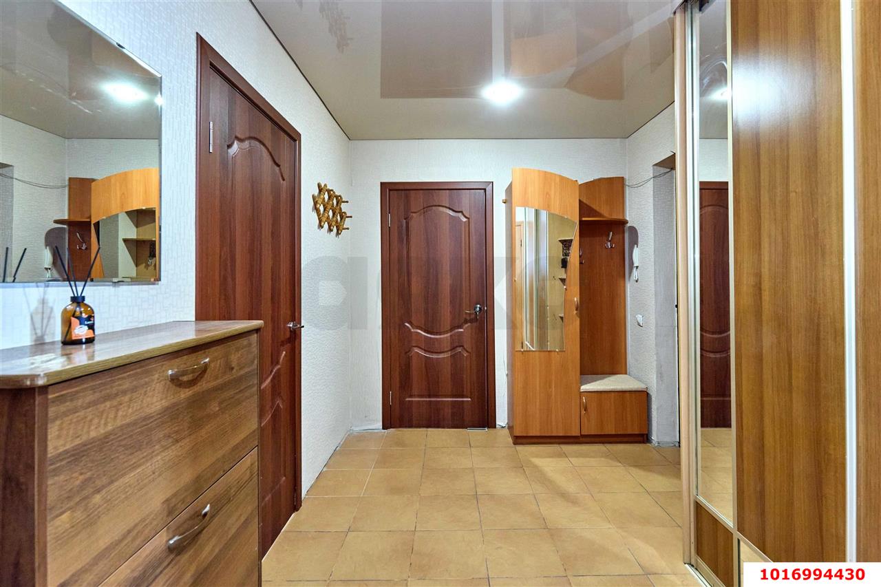 Фото №10: 2-комнатная квартира 64 м² - Краснодар, Прикубанский внутригородской округ, Музыкальный, мкр. ЖК Светлый, ул. Московская, 144к1