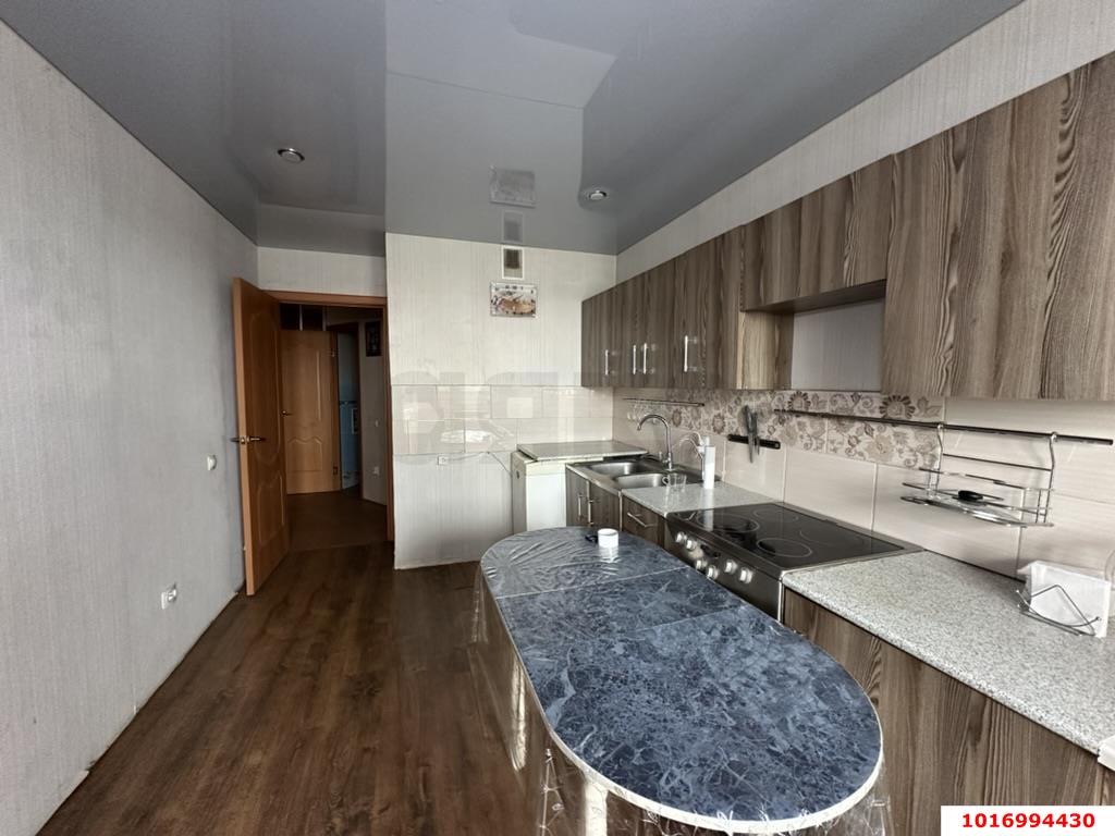 Фото №2: 2-комнатная квартира 64 м² - Краснодар, Прикубанский внутригородской округ, Музыкальный, мкр. ЖК Светлый, ул. Московская, 144к1