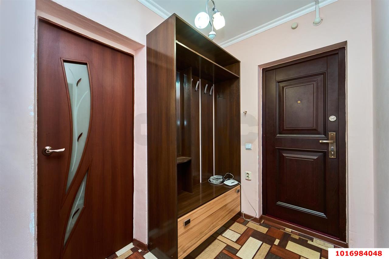 Фото №10: 1-комнатная квартира <span class="whitespace-nowrap">42 м²</span>, <span class="whitespace-nowrap">1/16 эт.</span> - Краснодар, Карасунский внутригородской округ, жилой комплекс Карасунские Озёра, ж/м Пашковский, ул. Краевая, 1/2