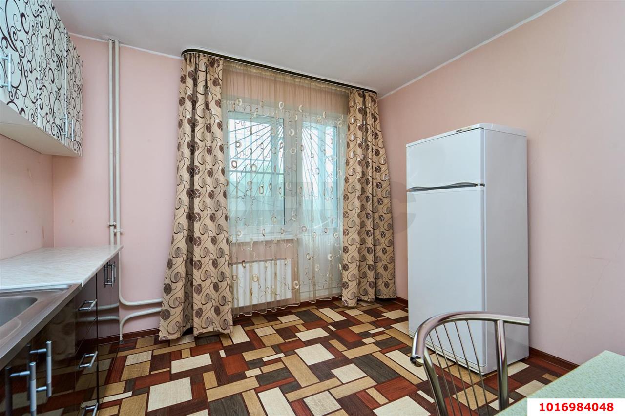Фото №9: 1-комнатная квартира <span class="whitespace-nowrap">42 м²</span>, <span class="whitespace-nowrap">1/16 эт.</span> - Краснодар, Карасунский внутригородской округ, жилой комплекс Карасунские Озёра, ж/м Пашковский, ул. Краевая, 1/2