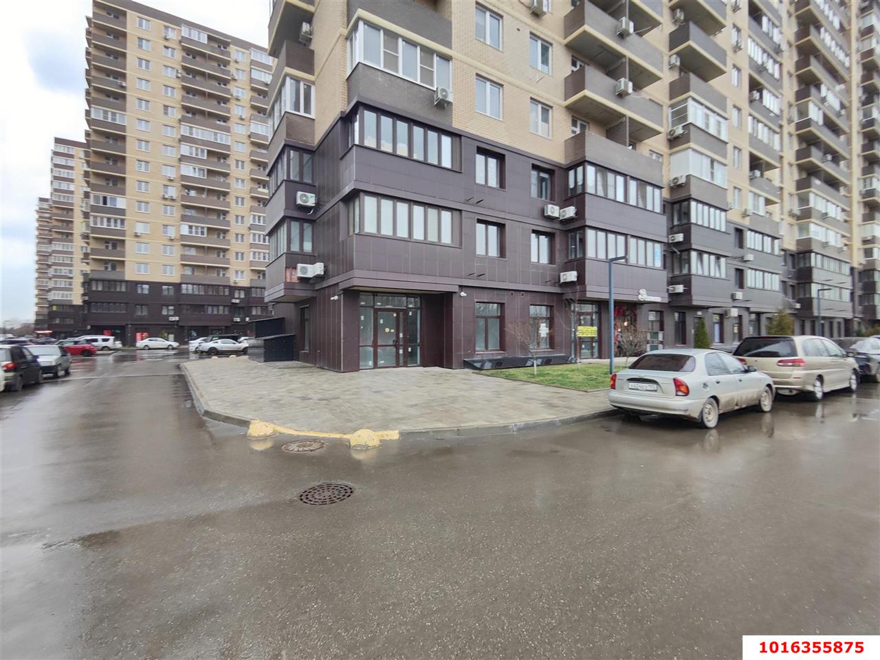 Фото №1: Коммерция 46 м² - Краснодар, Прикубанский внутригородской округ, мкр. жилой комплекс Ракурс, ул. имени Героя Ростовского, 8к1