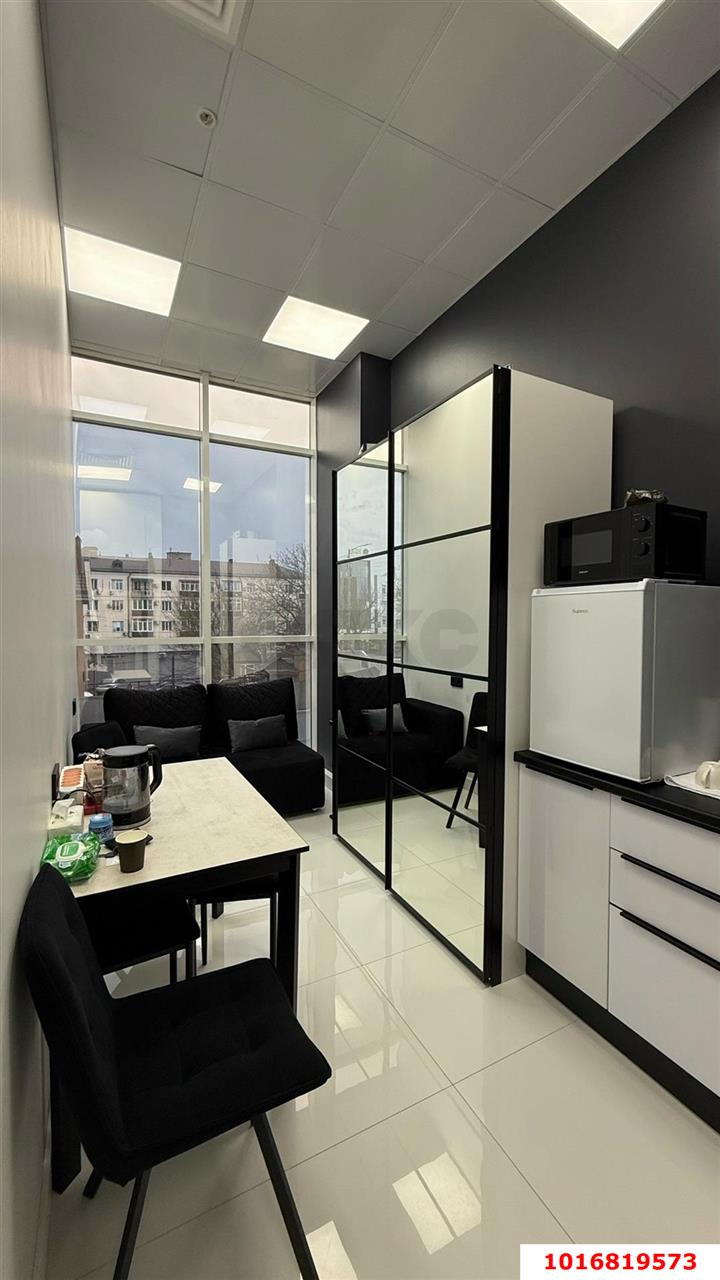 Фото №6: Коммерция 98 м² - Краснодар, Центральный внутригородской округ, мкр. Покровка, ул. Северная, 490