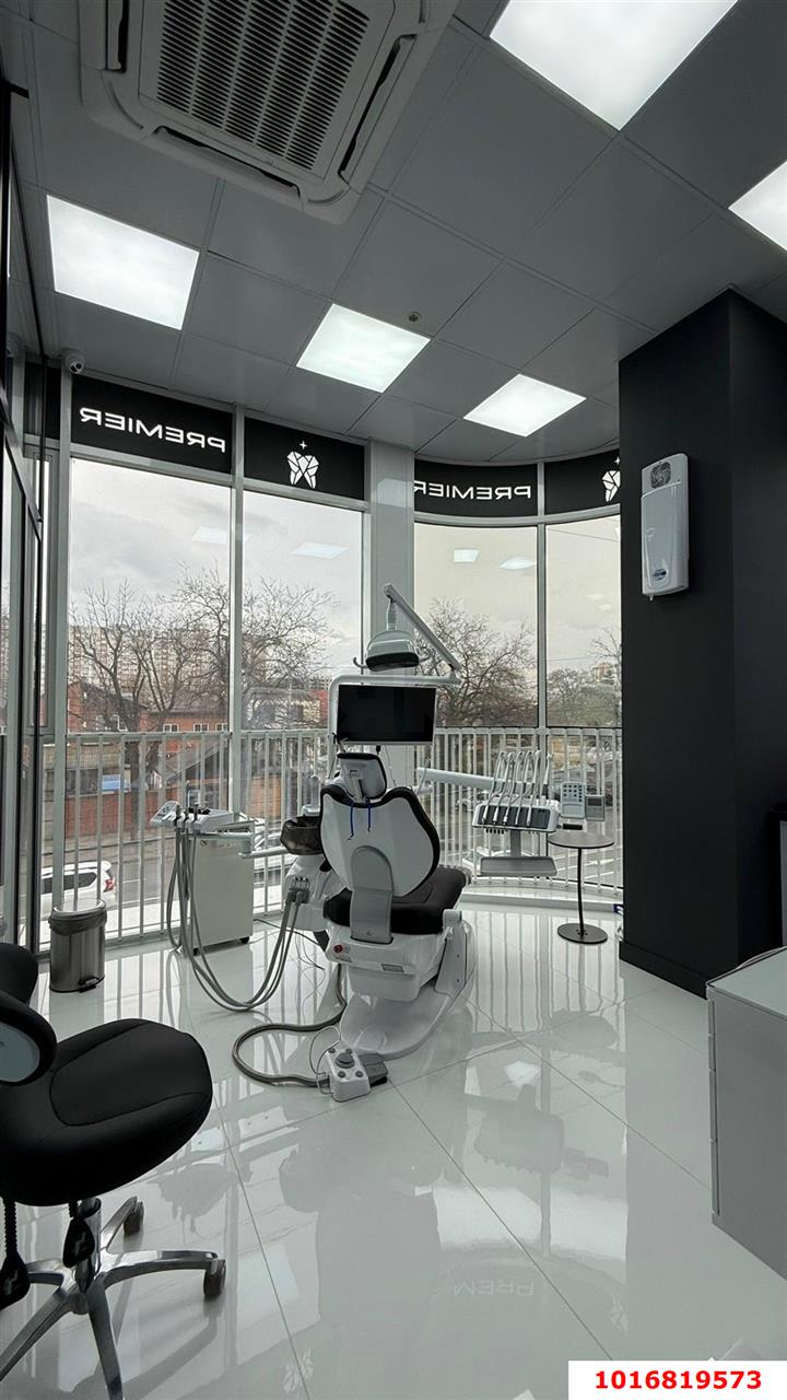 Фото №4: Коммерция 98 м² - Краснодар, Центральный внутригородской округ, мкр. Покровка, ул. Северная, 490