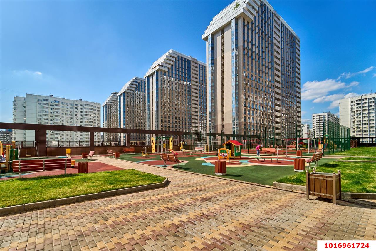 Фото №17: 2-комнатная квартира 65 м² - Краснодар, Прикубанский внутригородской округ, Завод Измерительных Приборов, мкр. жилой комплекс Кубанский, ул. Зиповская, 40