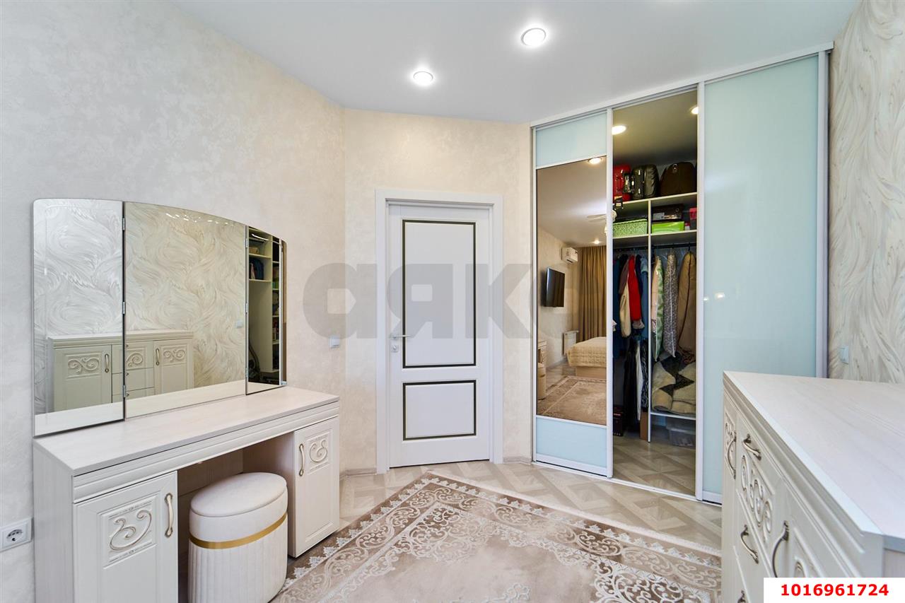 Фото №15: 2-комнатная квартира 65 м² - Краснодар, Прикубанский внутригородской округ, Завод Измерительных Приборов, мкр. жилой комплекс Кубанский, ул. Зиповская, 40