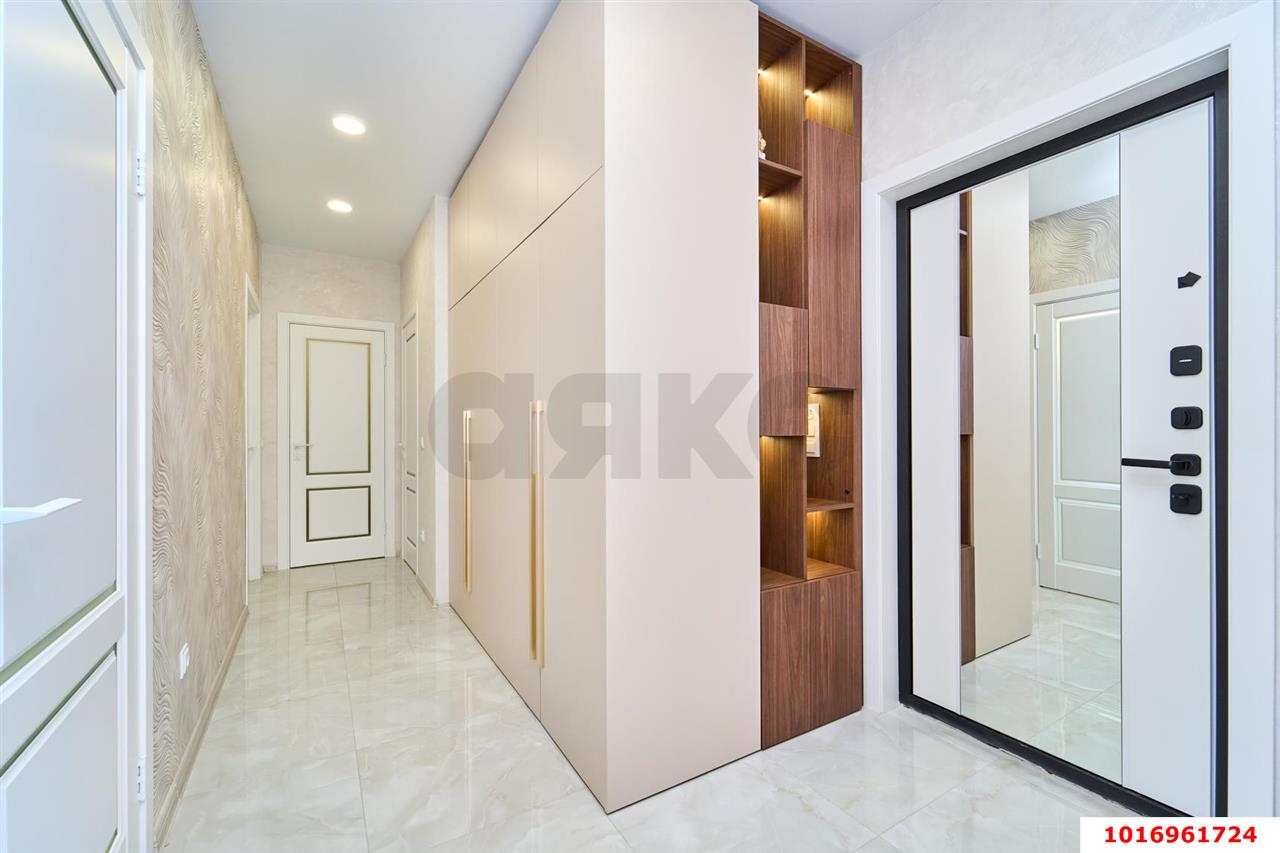 Фото №5: 2-комнатная квартира 65 м² - Краснодар, Прикубанский внутригородской округ, Завод Измерительных Приборов, мкр. жилой комплекс Кубанский, ул. Зиповская, 40