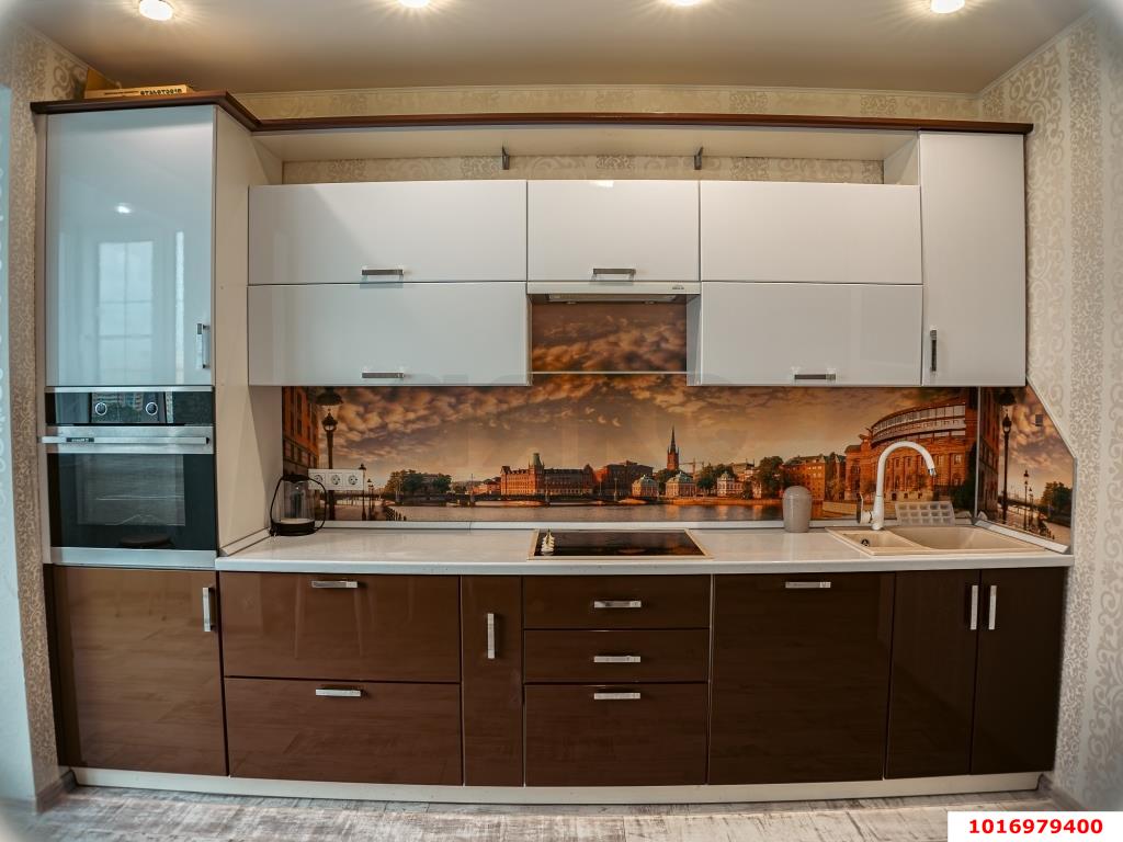 Фото №1: 2-комнатная квартира 70 м² - Краснодар, Карасунский внутригородской округ, Гидростроителей, мкр. жилой комплекс Премьера, ул. Автолюбителей, 1/3к1