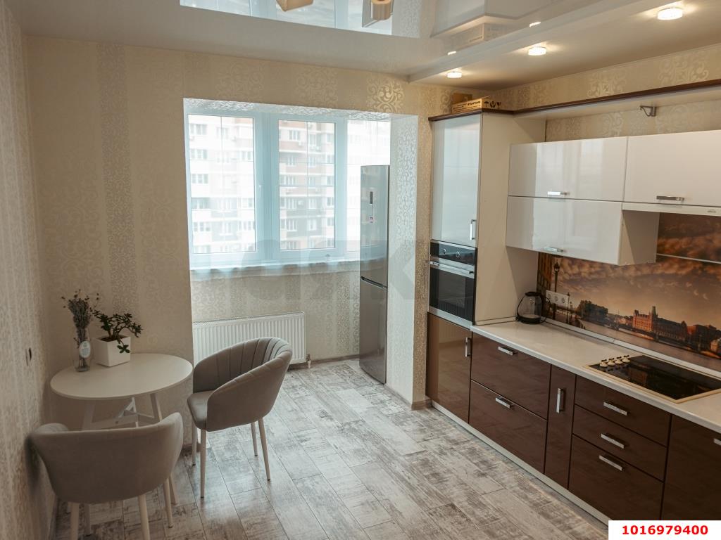 Фото №2: 2-комнатная квартира 70 м² - Краснодар, Карасунский внутригородской округ, Гидростроителей, мкр. жилой комплекс Премьера, ул. Автолюбителей, 1/3к1