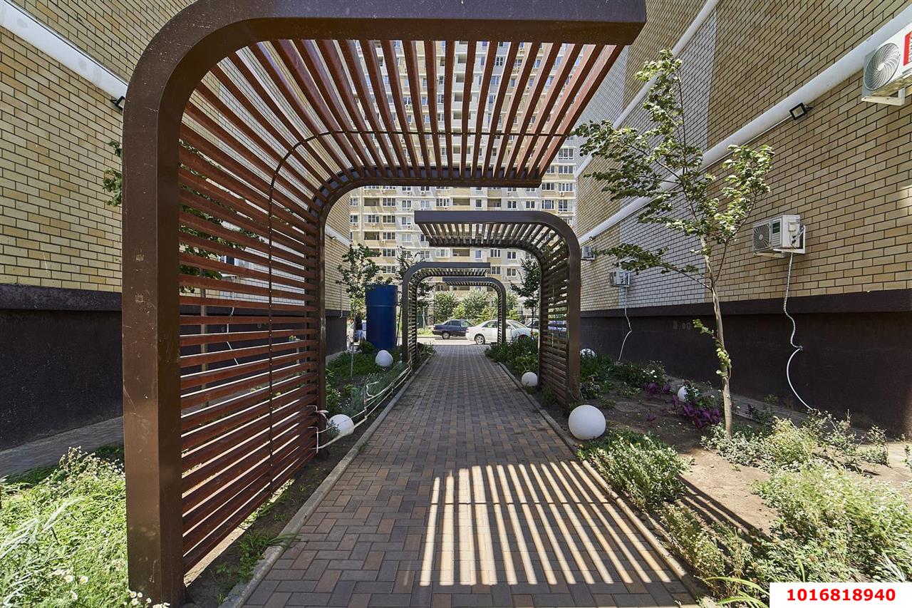 Фото №4: 1-комнатная квартира 35 м² - Краснодар, Прикубанский внутригородской округ, ЖК Славянка, мкр. Славянский, ул. Заполярная, 39к10