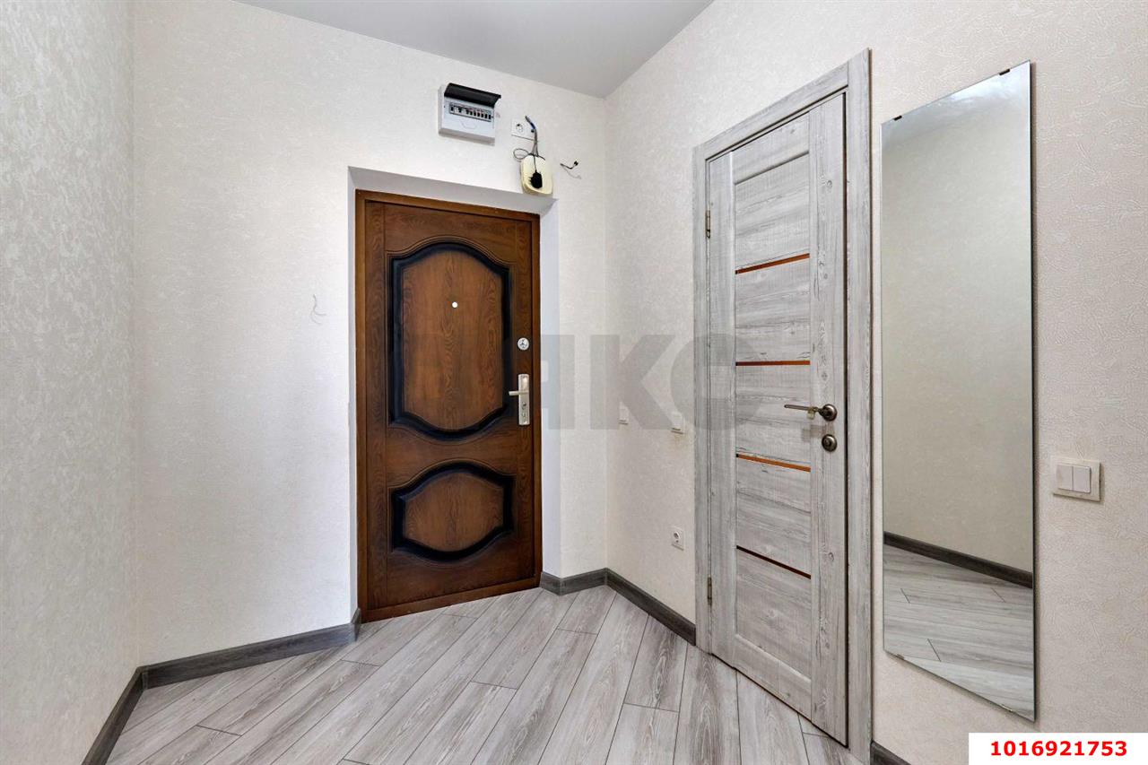 Фото №8: 1-комнатная квартира 41 м² - Краснодар, 2-й квартал, Прикубанский внутригородской округ, мкр. Губернский, ул. имени Героя Георгия Бочарникова, 1