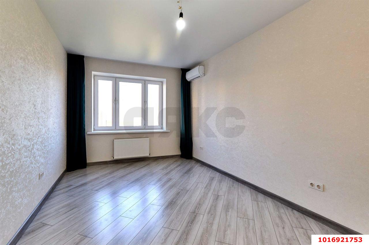 Фото №1: 1-комнатная квартира 41 м² - Краснодар, 2-й квартал, Прикубанский внутригородской округ, мкр. Губернский, ул. имени Героя Георгия Бочарникова, 1