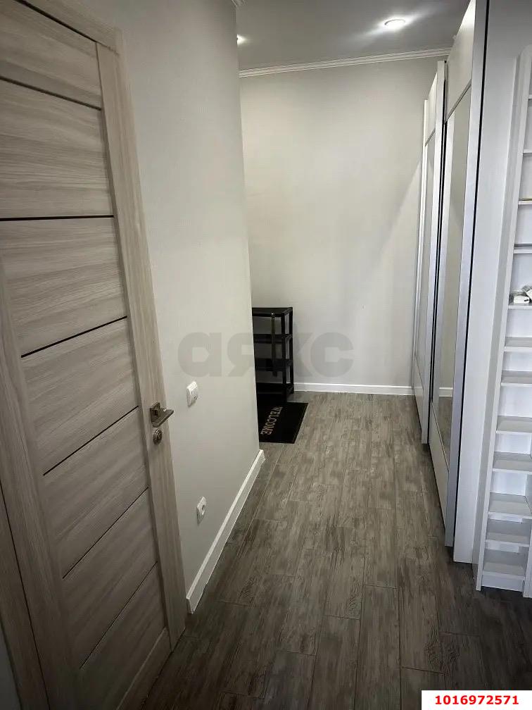 Фото №6: 1-комнатная квартира 42 м² - Краснодар, Прикубанский внутригородской округ, мкр. Музыкальный, ул. имени Сергея Есенина, 110/1