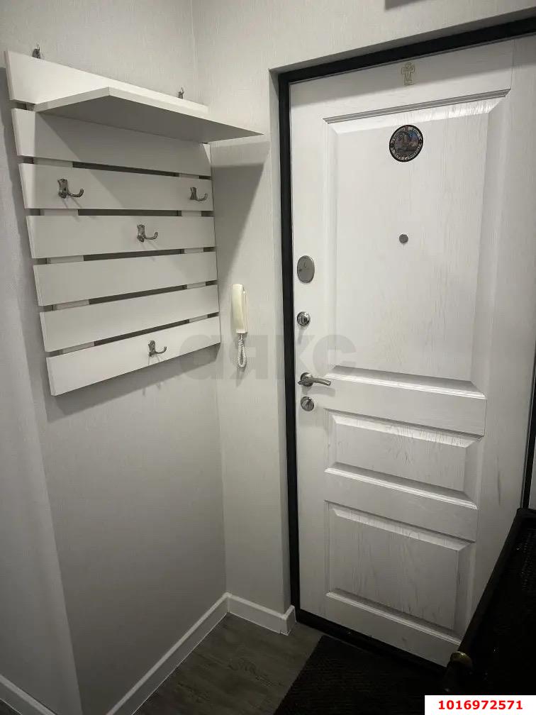 Фото №5: 1-комнатная квартира 42 м² - Краснодар, Прикубанский внутригородской округ, мкр. Музыкальный, ул. имени Сергея Есенина, 110/1