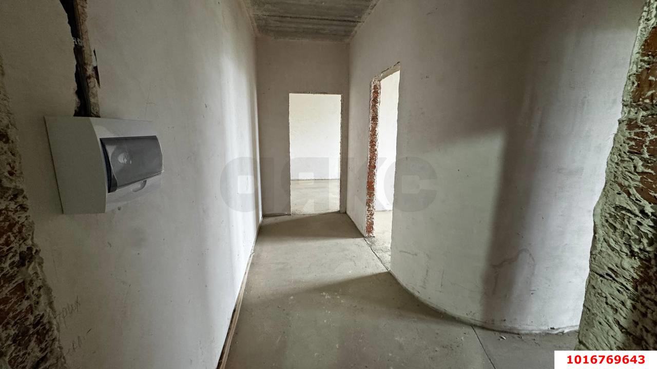 Фото №3: 2-комнатная квартира 54 м² - Краснодар, Карасунский внутригородской округ, ж/м Пашковский, ул. Карасунская, 259