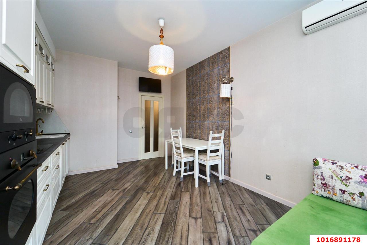 Фото №4: 2-комнатная квартира 85 м² - Краснодар, Западный внутригородской округ, мкр. Фестивальный, ул. Гаражная, 71/1