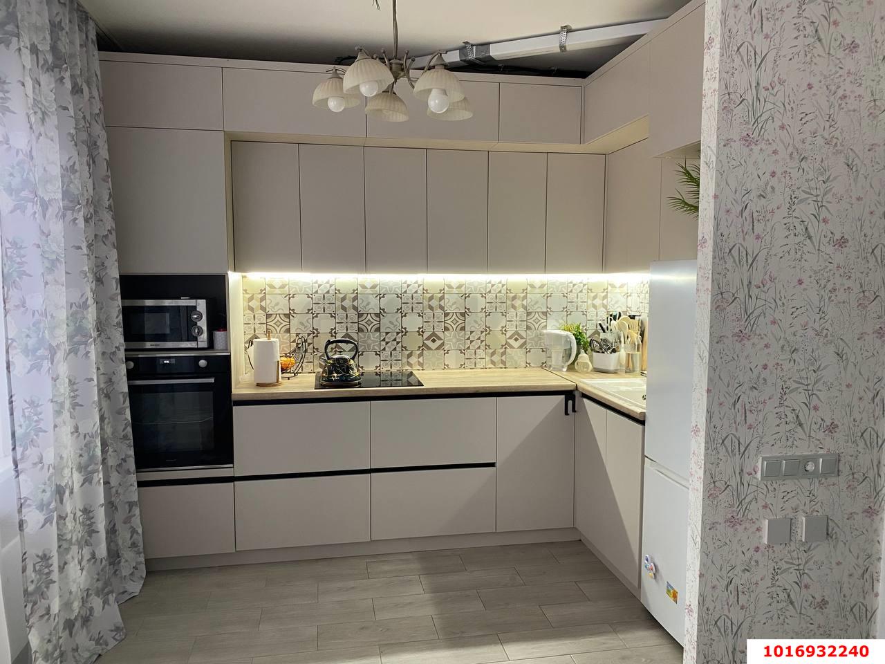 Фото №7: 2-комнатная квартира 60 м² - Краснодар, ул. Зиповская, 42